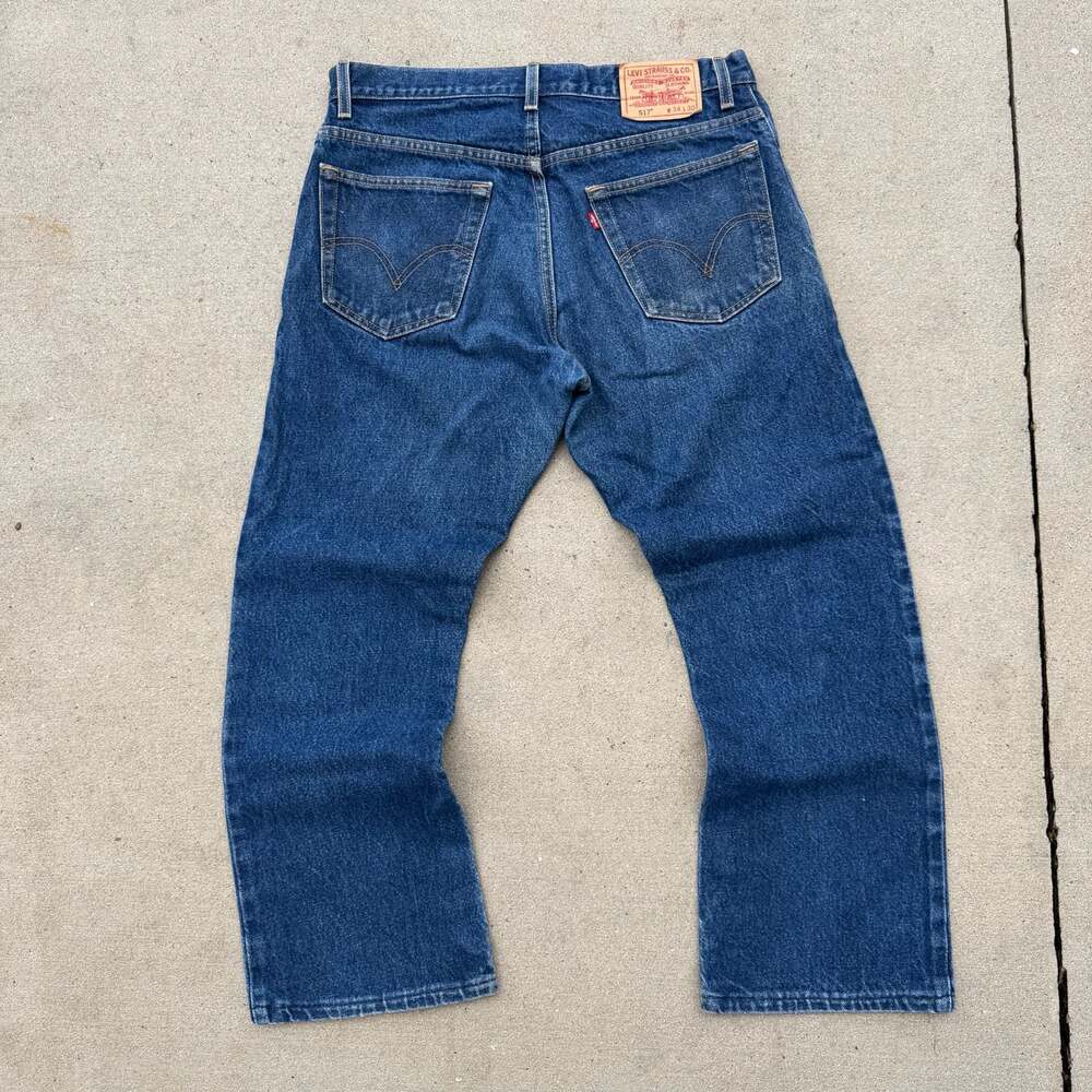 Levi's 517 Boot Cut Jeans Men's Size 34x30 Dark Wash Denim